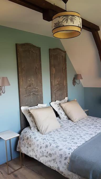 Le Pigeonnier / Gite De Charme 1 A 4 Pers 80 M² 康布雷 外观 照片